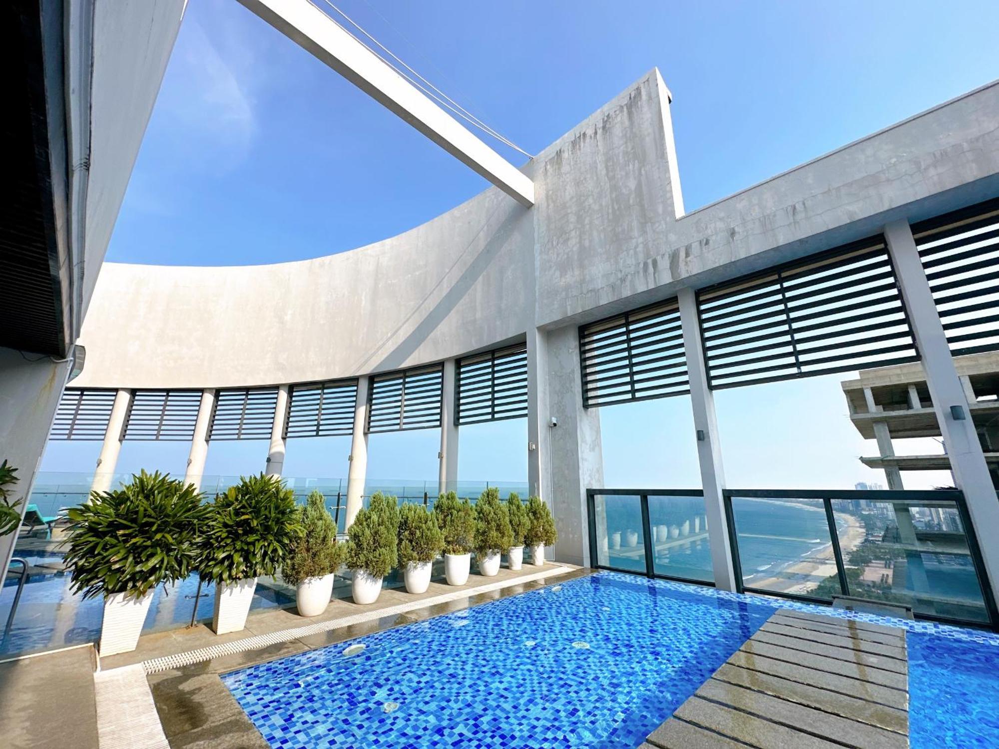 Luxury Apt Opposite Mykhe Beach ดานัง ภายนอก รูปภาพ